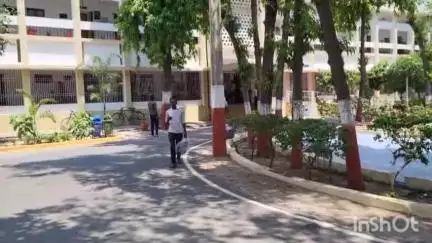 जहानाबाद: बभना निवासी ने इंदिरा आवास की दूसरी किस्त के लिए जिलाधिकारी से लगाई गुहार, मिला आश्वासन