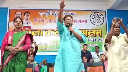 সিউড়ি ১: দু'নম্বর ব্লকের তৃণমূলের মহিলা সভানেত্রী ও সহকারি সভানেত্রী নাম ঘোষণা করলেন তৃণমূলের ব্লক সভাপতি