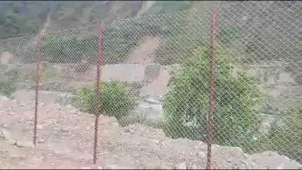 धरवाला: PM श्री जवाहर नवोदय विद्यालय सरोल के विद्यार्थियों की सुरक्षा के लिए प्लेग्राउंड की रावी की साइड से बाड़बंदी