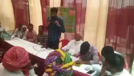 मौजमाबाद: मौजमाबाद में कृषि गोष्ठी में वैज्ञानिकों ने खरीफ की फसलों की जानकारी दी