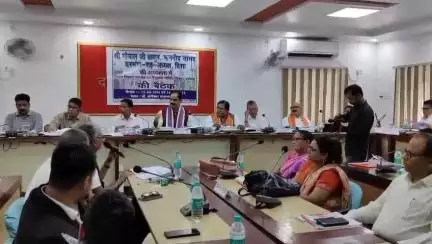 दरभंगा: अंबेडकर सभागार में सांसद की अध्यक्षता में जिला विकास समन्वय एवं निगरानी समिति की बैठक