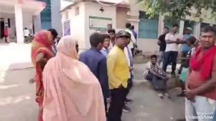गोड्डा: तालझारी गांव में संदेहास्पद स्थिति में विवाहिता का शव फंदे से लटका मिला