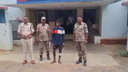 माकड़ी: ओंडरी में जानलेवा हमले से घायल बड़े भाई की हुई मौत, माकड़ी थाना पुलिस ने आरोपी को चंद घंटों में गिरफ्तार कर भेजा जेल