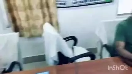 गोपालगंज: कलेक्ट्रेट परिसर में डीएम के आदेश पर जनता दरबार लगा, 45 लोगों की फरियाद सुनी गई