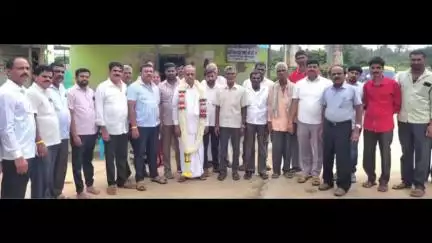 ನೆಲಮಂಗಲ: ಹಾಲು ಪೂರೈಕೆಯಲ್ಲಿ ನೆಲಮಂಗಲ ಮುಂದು ಬಮುಲ್ ನಿರ್ದೇಶಕ ಭವಾನಿ ಶಂಕರ್ ಬೈರೇಗೌಡ ಬಾವಿಕೆರೆ ಡೇರಿಗೆ ಭೇಟಿ ನೀಡಿದ ಸಂಧರ್ಭದಲ್ಲಿ ಹೇಳಿಕೆ