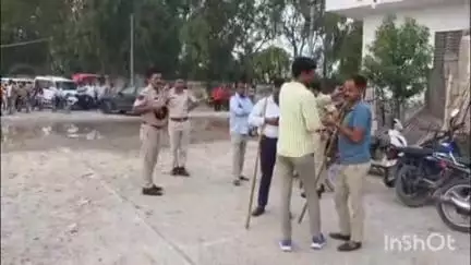 किशनगढ़: गांधीनगर थाना क्षेत्र के हमीर सागर तालाब भराव क्षेत्र में अतिक्रमण को लेकर विवाद की स्थिति, पुलिस प्रशासन मौके पर पहुंचा