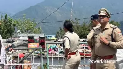 टिहरी: टिहरी पुलिस के मिशन लगाम के तहत चंबा पुलिस ने 3 वाहनों का मोटर अधिनियम में किया चालान