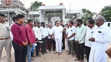 ಮಧುಗಿರಿ: ದೊಡ್ಡದಾಳವಟ್ಟ ಶ್ರೀ ಲಕ್ಷ್ಮಿನರಸಿಂಹಸ್ವಾಮಿ ದೇವಸ್ಥಾನಕ್ಕೆ ಸಚಿವ ಕೆ.ಎನ್.ರಾಜಣ್ಣ ಭೇಟಿ, ಕಟ್ಟಡ ಕಾಮಗಾರಿ ವೀಕ್ಷಣೆ