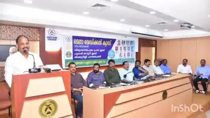 തിരുവനന്തപുരം: പ്രസ് ക്ലബ് ഹാളിൽ മാധ്യമ പ്രവര്‍ത്തകര്‍ക്കും കുടുംബാംഗങ്ങള്‍ക്കുമായി മെഗാ മെഡിക്കൽ ക്യാമ്പ് സംഘടിപ്പിച്ചു