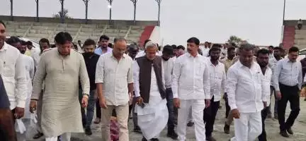 ಯಾದಗಿರಿ: ಜಿಲ್ಲಾ ಕ್ರೀಡಾಂಗಣದಲ್ಲಿ 'ಆರೋಗ್ಯ ಆವಿಷ್ಕಾರ' ಕಾರ್ಯಕ್ರಮದ ಸಿದ್ಧತೆ ಪರಿಶೀಲಿಸಿದ ಸಚಿವ ದಿನೇಶ್ ಗುಂಡೂರಾವ್