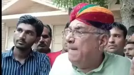 बायतु: पूर्व सांसद कर्नल सोनाराम चौधरी ने अहमदाबाद विमान हादसे में बोर चारणान निवासी जयप्रकाश के निधन पर जताया शोक