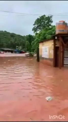 गुहागर: चुकीच्या खोदकामामुळे नरवण बाजारपेठेमध्ये मातीचे साम्राज्य, पहिल्यांदाच नदीला पूर #jansamasya