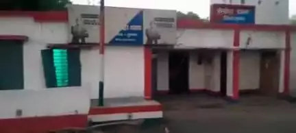सरैयाहाट: सरैयाहाट-दुमका भागलपुर मार्ग पर कुजी रेलवे हाल्ट के पास बाइक से गिरकर दो घायल