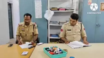 नवागढ़: राछाभाठा में शराब पिलाने का साधन उपलब्ध कराने वाले युवक को किया गिरफ्तार