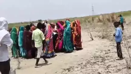 लालगंज: सलेमपुर गांव: नवविवाहिता की हत्या कर ससुराल वालों ने शव गंडक नदी में फेंका, मायके वालों ने ढूंढा
