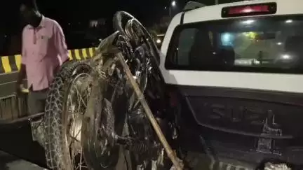पिंड्रा: खजुरी में मोपेड पर आम लादकर जा रहे चालक को ट्रक ने मारी टक्कर, चालक की हुई दर्दनाक मौत