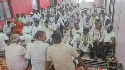 घंसौर: घंसौर कांग्रेस कमेटी ने अहमदाबाद की घटना पर संवेदना व्यक्त की, कार्यक्रम रद्द
