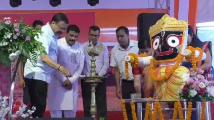ଦେବଗଡ: ବଡବଗିଚା ପଡିଆରେ ଜିଲ୍ଲାସ୍ତରୀୟ ବିକାଶ ମେଳା, ଯୋଗଦେଲେ ରାଜସ୍ୱ ମନ୍ତ୍ରୀ