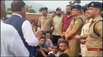 नाहन: सिरमौर के माजरा में दो समुदायों के बीच टकराव, डीसी सिरमौर ने माजरा क्षेत्र के कई गांवों में धारा 163 लागू की