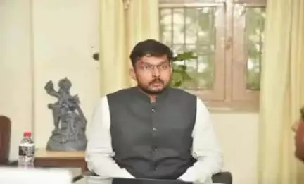 రైల్వే కోడూరు నియోజవర్గంలో డిప్యూటీ తాసిల్దార్ ల బదిలీలు