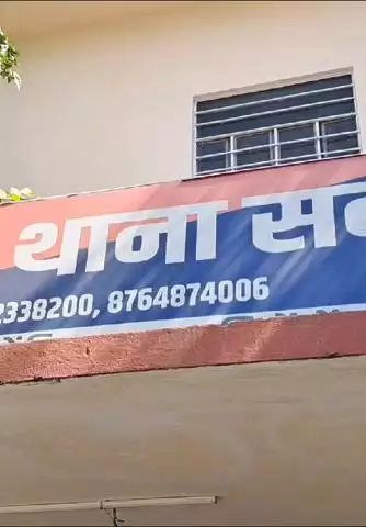 अलवर: सदर पुलिस ने सस्ते दामों पर वाशिंग मशीन और इनवर्टर बैटरी का झांसा देकर ठगी करने वाले आरोपी को पकड़ा, ककराली का निवासी