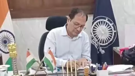 बिलासपुर: कलेक्टर आज शनिवार को प्रार्थना सभा भवन में जिले के सभी सरकारी स्कूलों के प्राचार्यों की बैठक लेंगे