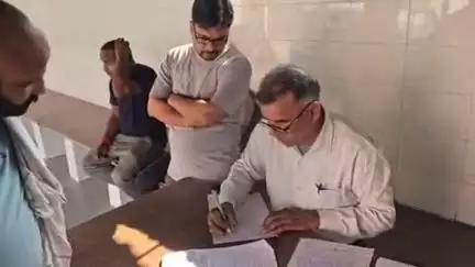 लाडपुरा: तालेड़ा कस्बे में बुजुर्ग महिला ने पुत्र से कहासुनी के बाद घर में जहर खाकर की आत्महत्या, पुलिस ने करवाया पोस्टमार्टम