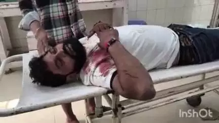 सहराई रोड हाईवे पर ट्रक ने हाइड्रा लेकर खड़े 2 लोगों को मारी टक्कर, एक का पैर कटा, दूसरा घायल