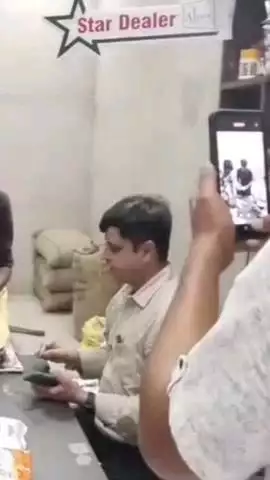 गोविंदगढ़: गोविंदगढ़ में एसीबी ने रिश्वत लेते सहायक कृषि अधिकारी को रंगे हाथों पकड़ा, तीन हजार की रिश्वत मांगी