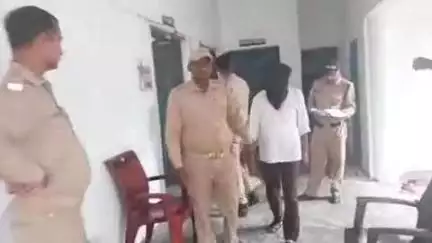 रुद्रपुर: कोतवाली पुलिस ने धोखाधड़ी के मुकदमे में फरार चल रहे आरोपियों को उत्तर प्रदेश से किया गिरफ्तार, न्यायालय में किया पेश