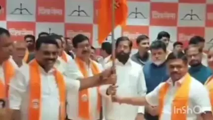 ठाणे: जिजाऊ संस्थेचे अध्यक्ष निलेश सांबरे यांचा एकनाथ शिंदे यांच्या उपस्थितीत शिवसेनेत प्रवेश, शिवसेना उपनेते पदी नियुक्ती