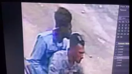 बसमत: शहरातल्या विष्णुनगर भागात दुचाकीवरून आलेल्या दोघांनी महिलेच्या गळ्यातील दीड तोळ्याची सोन्याची पोत पळवली