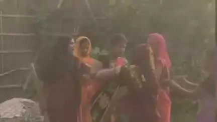 जोगापट्टी: मच्छरगांवा कारखाना टोला में ज़मीन विवाद में दो पक्षों के बीच मारपीट, दो महिलाएं गंभीर रूप से घायल