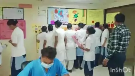तोकापाल: मेडिकल कॉलेज डीमरापाल में विश्व रक्तदाता दिवस पर कार्यक्रम का आयोजन, रक्तदान के प्रति जागरूकता के लिए किए गए विविध आयोजन