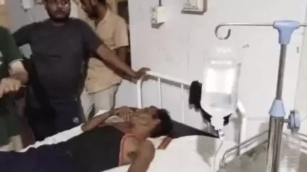 टिकुरिया टोला में एक युवक पर चाकू से किया गया हमला, जिला अस्पताल में उपचार जारी