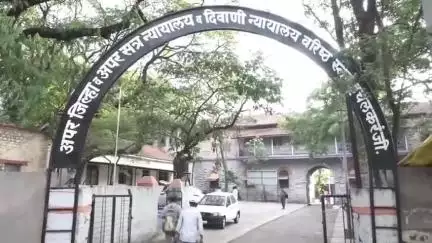 शिरोळ: इचलकरंजी येथे पहिल्या मजल्यावरून उडी मारून दोन जणांना जखमी केल्याप्रकरणी एकास 1 वर्ष सश्रम कारावास