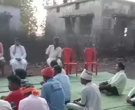 डिंडौरी: टिकरा बांधा गांव में केंद्र सरकार के 11 वर्ष पूरे होने पर मोहल्ला चौपाल का आयोजन