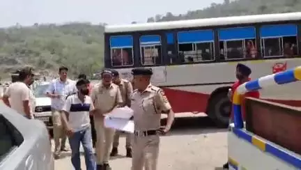 बिलासपुर सदर: थापना टनल के पास नाके में 533.6 ग्राम चरस बरामद, 2 तस्कर किए गए गिरफ्तार