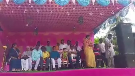 জয়নগর ১: জয়নগর মজিলপুর পৌরসভার ১১ নং ওয়ার্ডের শরৎ দও রোডে গোলাবাটি জনকল্যাণ সংঘের উদোগে এক রক্তদান শিবির