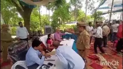 लालगंज: लालगंज तहसील के खीरो थाने में समाधान दिवस का आयोजन, जिला अधिकारी व पुलिस अधीक्षक ने सुनाई समस्याएं