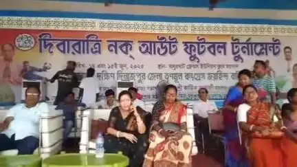 বালুরঘাট: জেলা TMC জয় হিন্দ বাহিনীর উদ্যোগে বালুরঘাট ফ্রেন্ডস ইউনিয়ন মাঠে অনুষ্ঠিত হল নক আউট দিবারাত্রি ফুটবল টুর্নামেন্ট