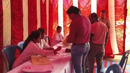 କୋରାପୁଟ ସହର: କୋରାପୁଟ ପୋଲିସ ପଡ଼ିଆରେ ରକ୍ତଦାନ ଶିବିର ଉଦଘାଟନ କଲେ ଜଙ୍ଗଲ ଓ ପରିବେଶ ବିଭାଗ ମନ୍ତ୍ରୀ