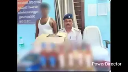 कुर्सेला: पुलिस ने 11.750 लीटर अवैध विदेशी शराब के साथ एक व्यक्ति को पकड़ा, जेल भेजा, जाँच शुरू