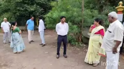 ಹಾವೇರಿ: ನಗರಸಭೆ ಅಧ್ಯಕ್ಷೆ ಶಶಿಕಲಾ ಮಾಳಗಿ ಸಿಟಿ ರೌಂಡ್ಸ್; ಮುನ್ಸಿಪಲ್ ಸ್ಕೂಲ್ ಕಟ್ಟಡ ದುರಸ್ತಿಗೆ ನಗರಸಭೆ ಆಯುಕ್ತರಿಗೆ ತಾಕೀತು