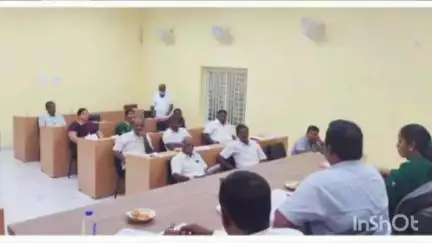 மேட்டுப்பாளையம்: கூடலூர் நகராட்சியில் நகர்மன்ற கூட்டம் நகராட்சி அலுவலகத்தில் நடைபெற்றது