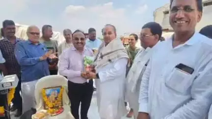 मलकापूर: जांबुळधाबा येथे आमदार चैनसुख संचेती यांच्या हस्ते हमीभाव ज्वारी खरेदीचा शुभारंभ
