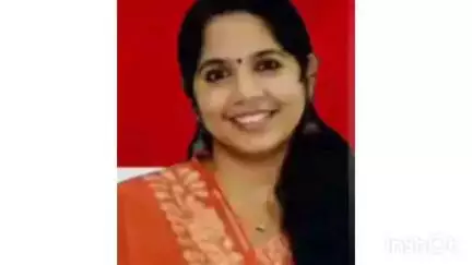 തിരുവല്ല: അഹമ്മദാബാദ് വിമാനാപകടത്തിൽ മരിച്ച രഞ്ജിതയുടെ പുല്ലാട്ടെ വീട് ഡെപ്യൂട്ടി സ്പീക്കർ സന്ദർശിച്ചു