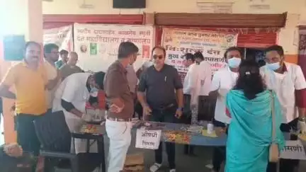 तुमसर: हनुमान देवस्थान चांदपुर येथे निशुल्क दंत, मुख कर्करोग तपासणी व समुपदेशन शिबिराचे आयोजन