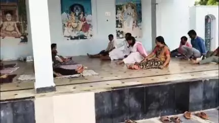 పాణ్యం మండలంలోని నెరవాడ గ్రామంలో  యోగాంధ్ర డే కార్యక్రమం