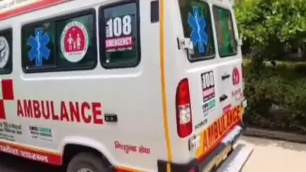 बाह: पिनाहट CHC पर हीट स्ट्रोक से बचाव के लिए मॉक ड्रिल आयोजित, दिया गया व्यावहारिक प्रशिक्षण